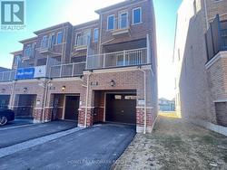 2808 TIPPETT MEWS Pickering, ON L1X 0R6