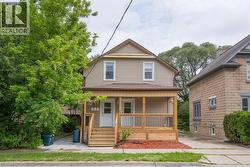 8 ROSLIN Avenue S Unit# A Waterloo, ON N2L 2G5