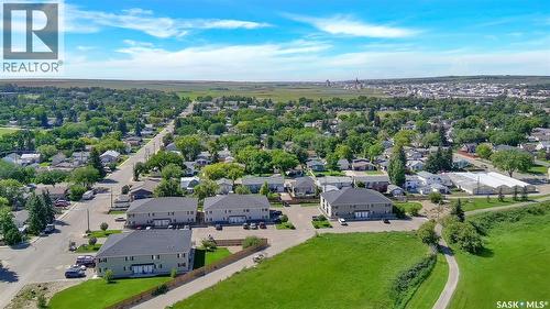 3 & 4 825 Gladstone Street E, Swift Current, SK - Outdoor With View