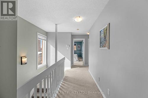 30 Maplehurst Avenue, Ottawa, ON - Indoor Photo Showing Other Room