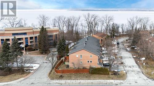 30 Maplehurst Avenue, Ottawa, ON - Outdoor