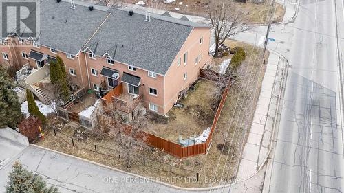 30 Maplehurst Avenue, Ottawa, ON - Outdoor