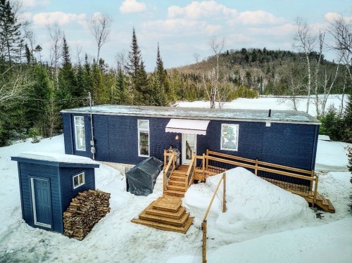 Façade - 103 Ch. Baumann, Lac-Saguay, QC - Outdoor