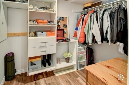 Closet - 140 Av. De La Mennais, La Prairie, QC - Indoor With Storage