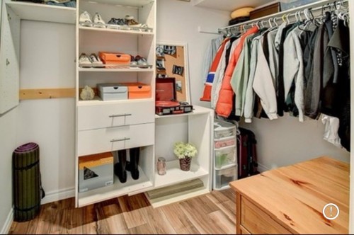Closet - 140 Av. De La Mennais, La Prairie, QC - Indoor With Storage