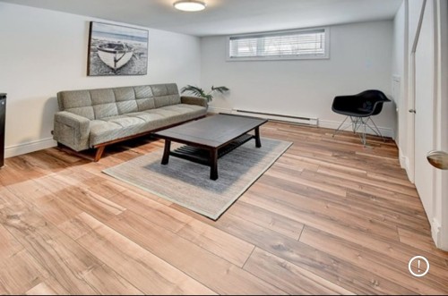 Bedroom - 140 Av. De La Mennais, La Prairie, QC - Indoor Photo Showing Living Room