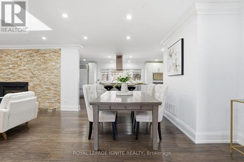 930 Old Derry Road, Mississauga, ON - Indoor Photo Showing Dining Room