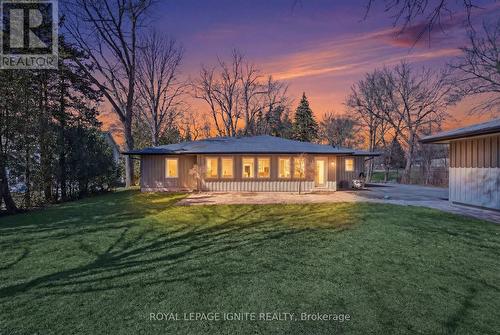 930 Old Derry Road, Mississauga, ON - Outdoor With Deck Patio Veranda