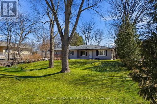 930 Old Derry Road, Mississauga, ON - Outdoor