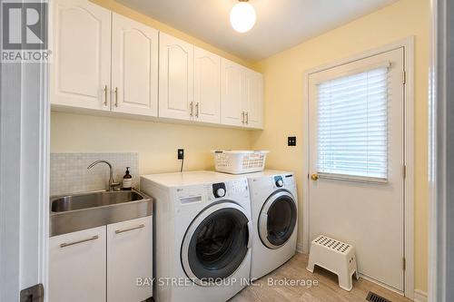 2554 Valencia Road, Mississauga, ON - Indoor Photo Showing Laundry Room