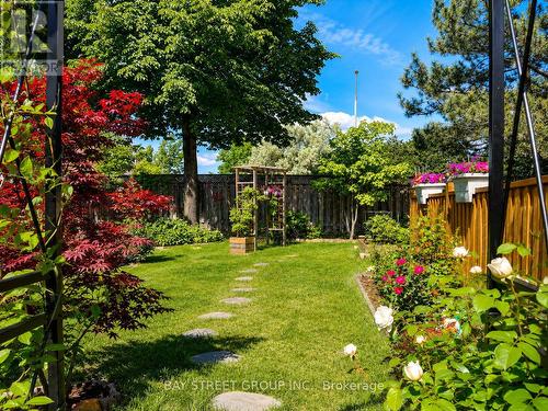 2554 Valencia Road, Mississauga, ON - Outdoor