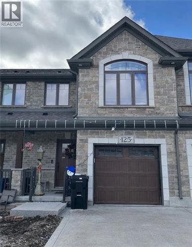 125 HOLLYBROOK Trail  Kitchener, ON N2R 0P1