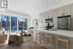 B - 57 HARRIET STREET Toronto, ON M4L 2G1