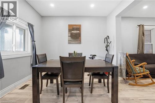 75 Niagara Street, Hamilton, ON - Indoor Photo Showing Dining Room