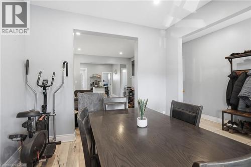 75 Niagara Street, Hamilton, ON - Indoor Photo Showing Dining Room
