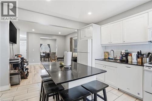 75 Niagara Street, Hamilton, ON - Indoor