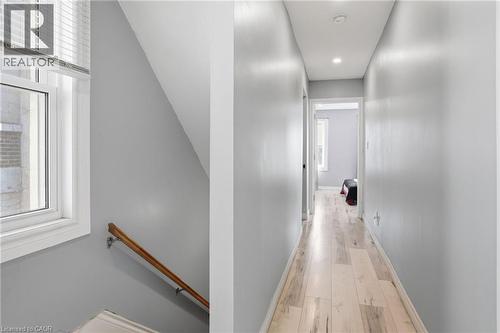 75 Niagara Street, Hamilton, ON - Indoor Photo Showing Other Room