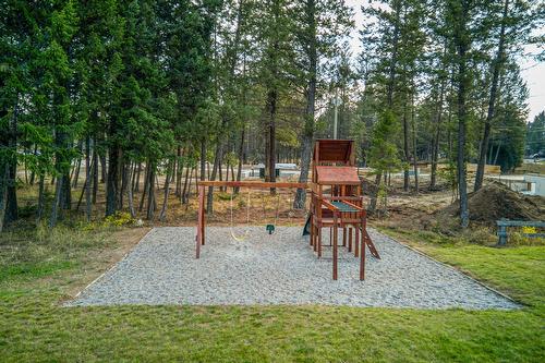 Pedley Heights Drive, Windermere, BC - Outdoor