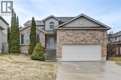 519 YORKSHIRE Drive  Waterloo, ON N2T 2V1