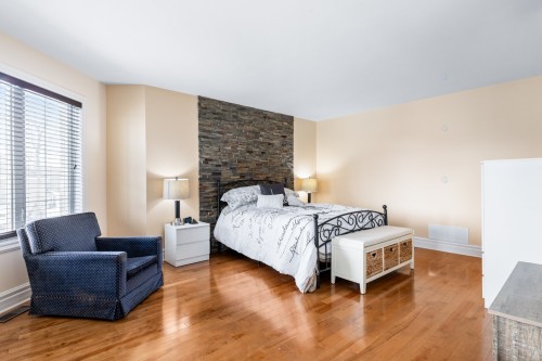 Chambre à coucher principale - 329 Rue Daudelin, Farnham, QC - Indoor Photo Showing Bedroom