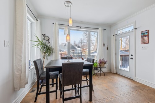 Cuisine - 329 Rue Daudelin, Farnham, QC - Indoor Photo Showing Dining Room