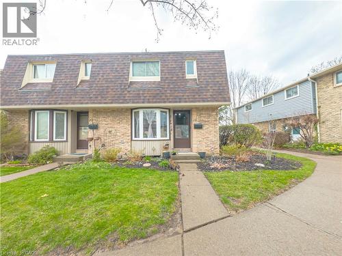 18 BARRY Street Unit# 19  St. Catharines, ON L2R 7J6