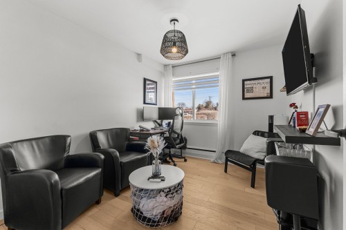 Chambre à coucher - 104-103 Rue Angora, Dollard-Des-Ormeaux, QC - Indoor Photo Showing Living Room