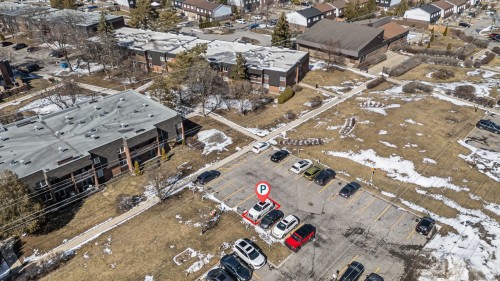 Photo aérienne - 104-103 Rue Angora, Dollard-Des-Ormeaux, QC -  With View