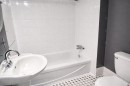 Bathroom - 4-72 Rue Principale, Gatineau (Aylmer), QC  - Indoor Photo Showing Bathroom 