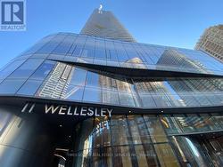 1008 - 11 WELLESLEY STREET W Toronto, ON M4Y 0G4