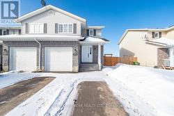 2095 SANDSTONE CRESCENT Petawawa, ON K8H 0B2