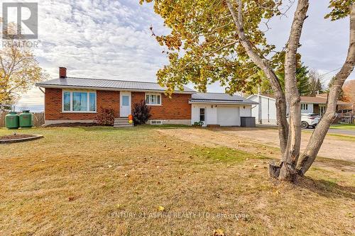 3241 B LINE ROAD  Laurentian Valley, ON K8A 6W7