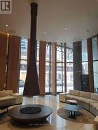 610 - 11 WELLESLEY STREET  Toronto, ON M4Y 1E8