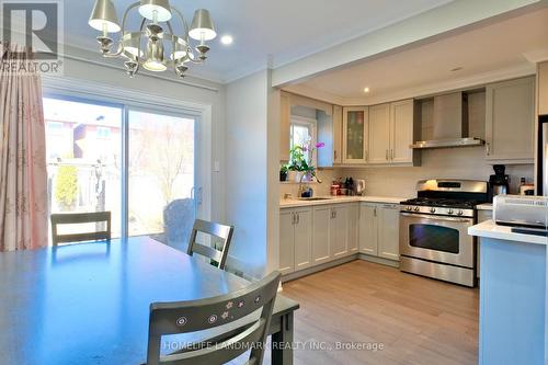 109 Tangmere Crescent, Markham, ON - Indoor Photo Showing Kitchen