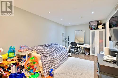 109 Tangmere Crescent, Markham, ON - Indoor Photo Showing Bedroom