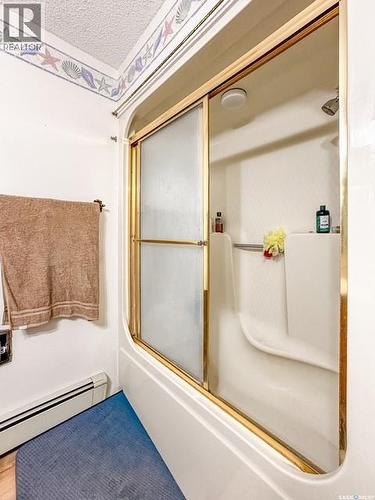 216 15Th Avenue Ne, Swift Current, SK - Indoor