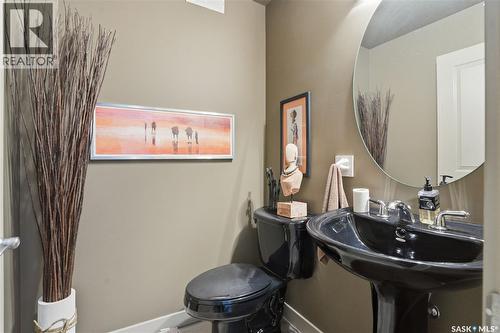 102 802 Heritage Crescent, Saskatoon, SK - Indoor Photo Showing Bathroom
