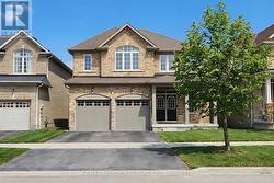 29 LAMPKIN STREET  Georgina, ON L0E 1R0