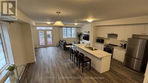 19 Pogie Drive, Welland, ON - Indoor Photo Showing Kitchen With Double Sink