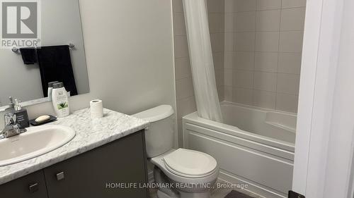 19 Pogie Drive, Welland, ON - Indoor Photo Showing Bathroom