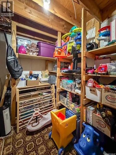 947 & 957 Connaught Drive, Swift Current, SK - Indoor With Storage