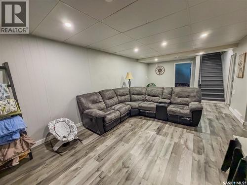 210 Wells Avenue E, Langenburg, SK - Indoor