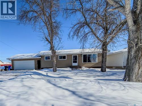 210 Wells Avenue E, Langenburg, SK - Outdoor