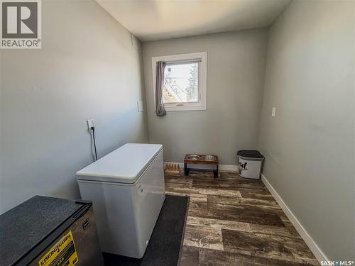 210 Wells Avenue E, Langenburg, SK - Indoor Photo Showing Kitchen With Double Sink