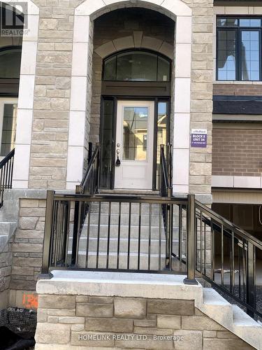 51 SELFRIDGE WAY  Whitby, ON L1N 0N9