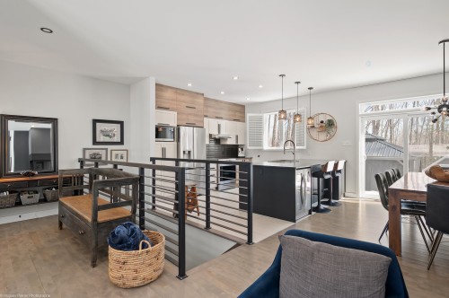 Overall view - 275 Rue Des Grands-Pics, Saint-Colomban, QC - Indoor