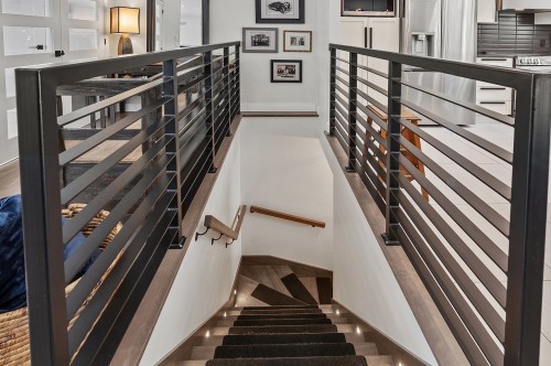 Staircase - 275 Rue Des Grands-Pics, Saint-Colomban, QC - Indoor Photo Showing Other Room