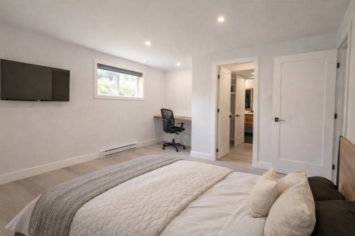 Bedroom - 275 Rue Des Grands-Pics, Saint-Colomban, QC - Indoor Photo Showing Bedroom