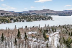 5 Ch. d'Azur  Val-Des-Lacs, QC J0T 2P0