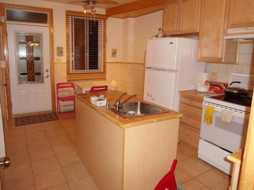 Cuisine - 5219 Av. Trans Island, Montréal (Côte-Des-Neiges/Notre-Dame-De-Grâce), QC - Indoor Photo Showing Kitchen